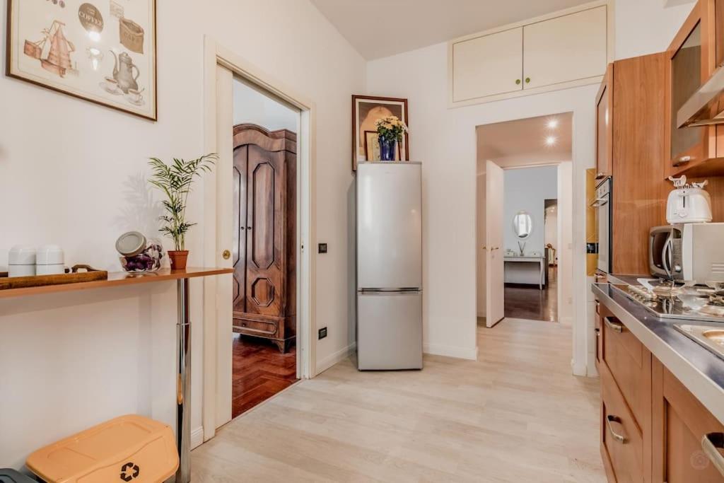 Casa Del Borgo Elegant 200 M From The Vatican 8/pax Rome