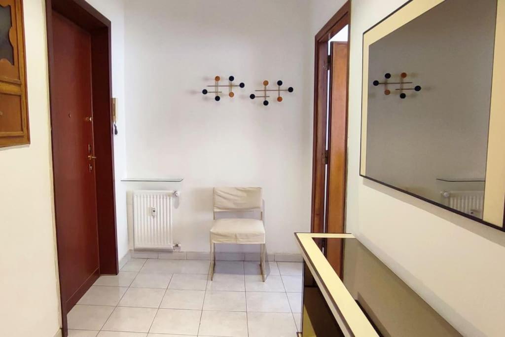 Happy Domus - Giovagnoli Near Trastevere Apartment *