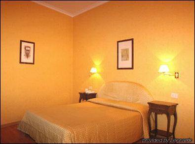 Hotel Fiori Roma