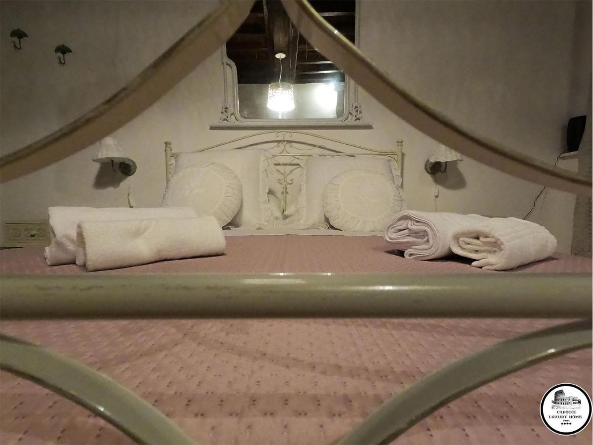 Apartment Capocci Luxury Rome
