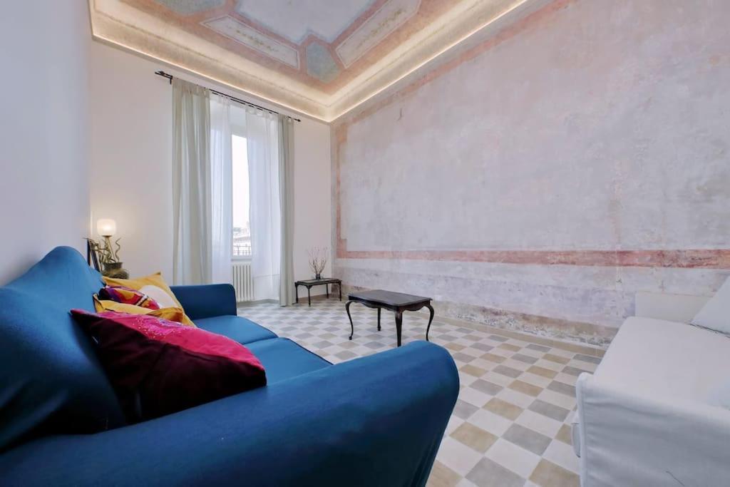 Apartment Bright Flat With Wonderful Views In The Centre