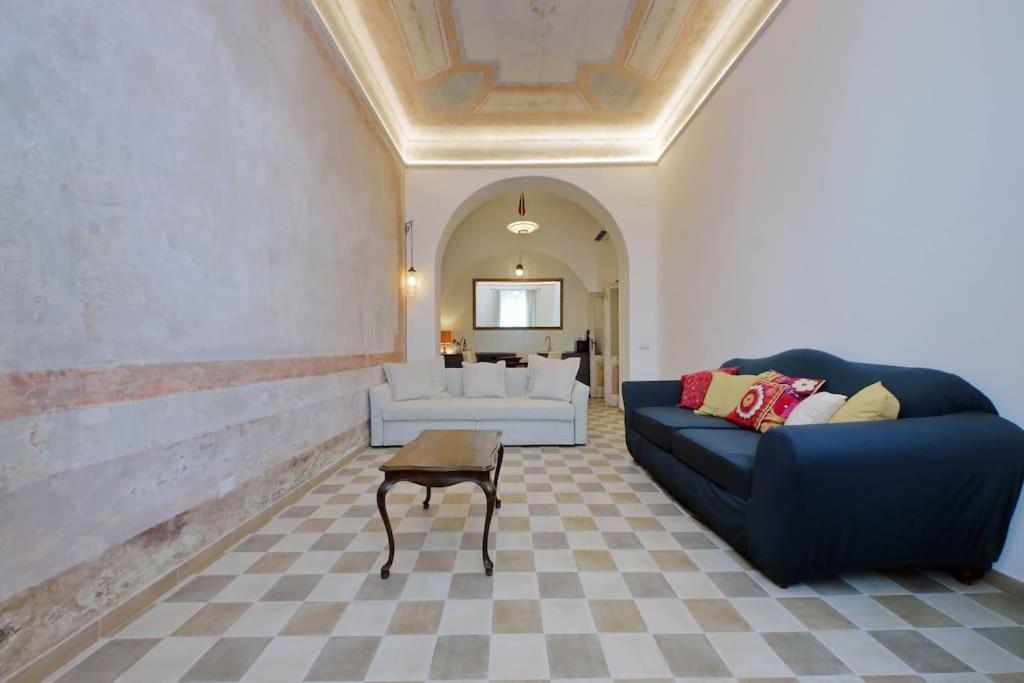 Bright Flat With Wonderful Views In The Centre Apartment