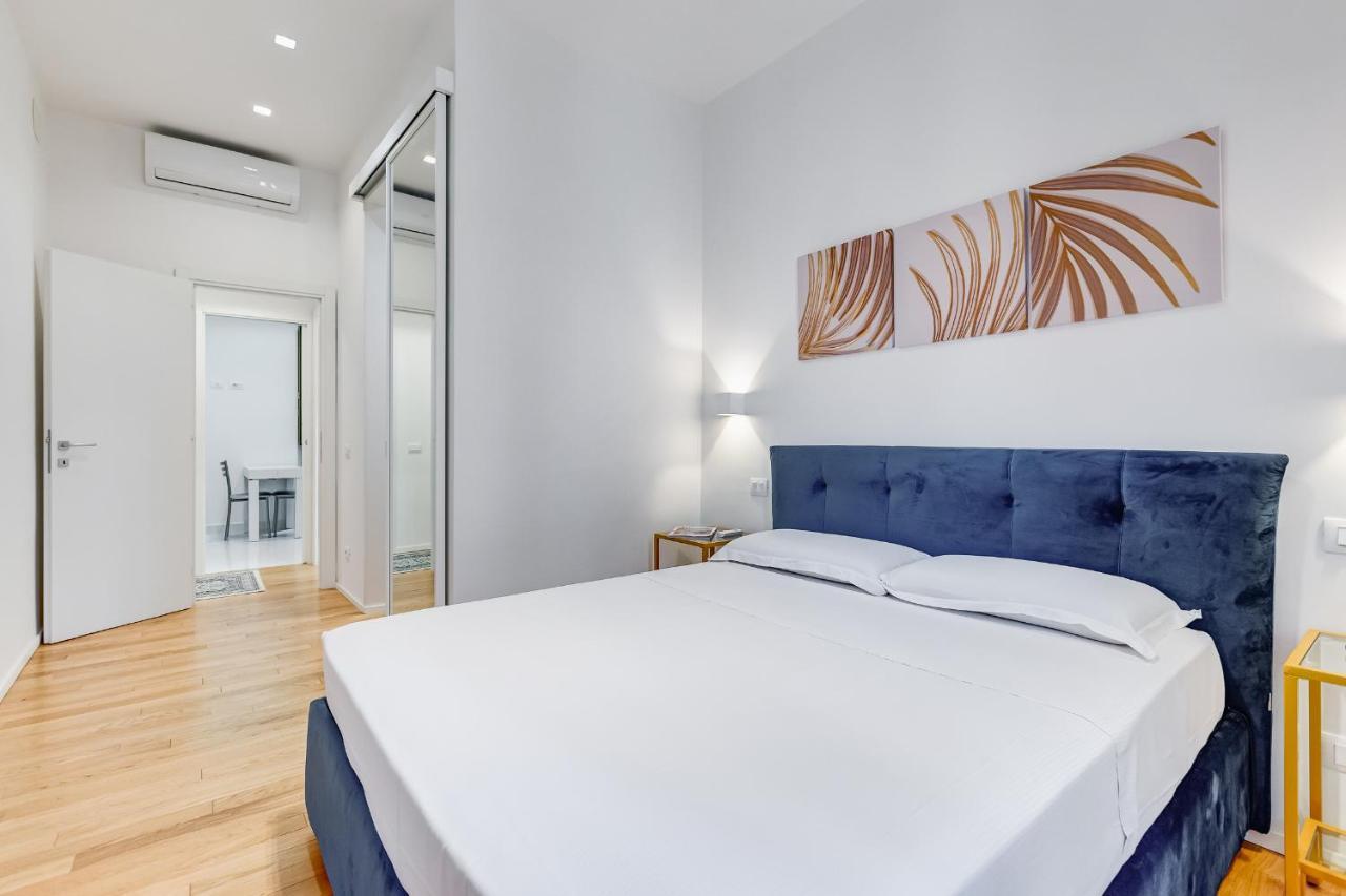 Apartment Opera Exclusive House By Premium Collection