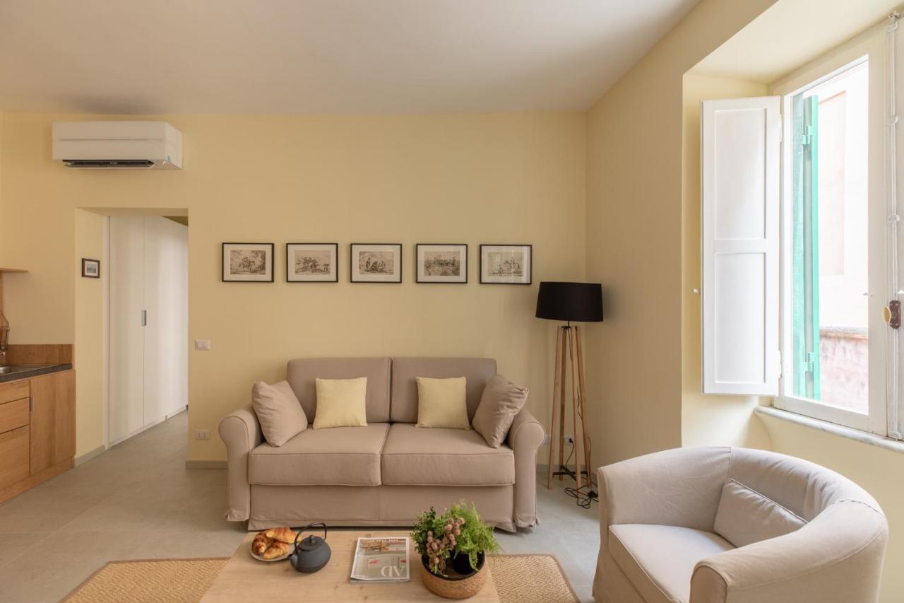 Apartment Iflat Lovely In Trevi Rome