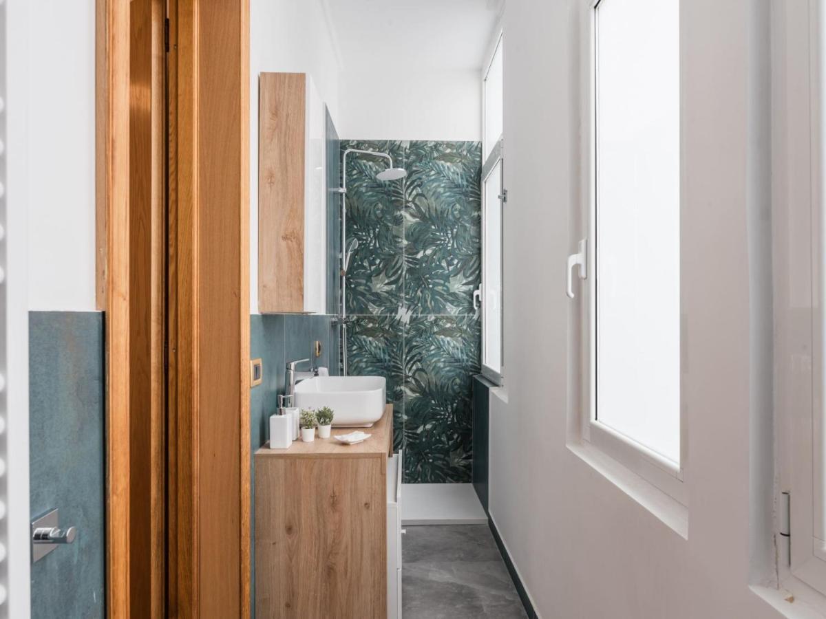 The Rent - Three-bedroom Near The Quirinale Apartment *