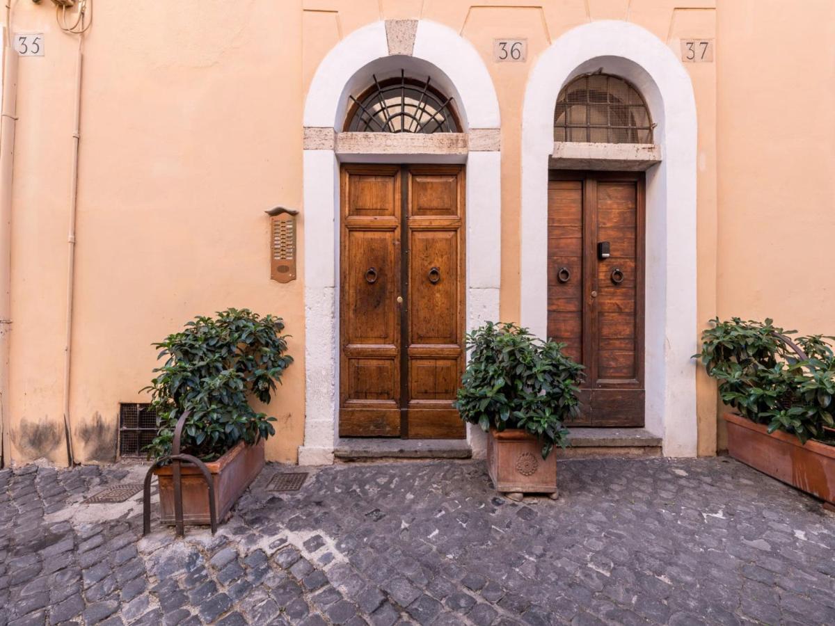 The Rent - Elegant In Trastevere Rome