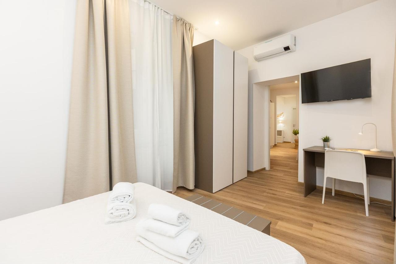 Colosseum Holidays - Three-bedroom Appartamento