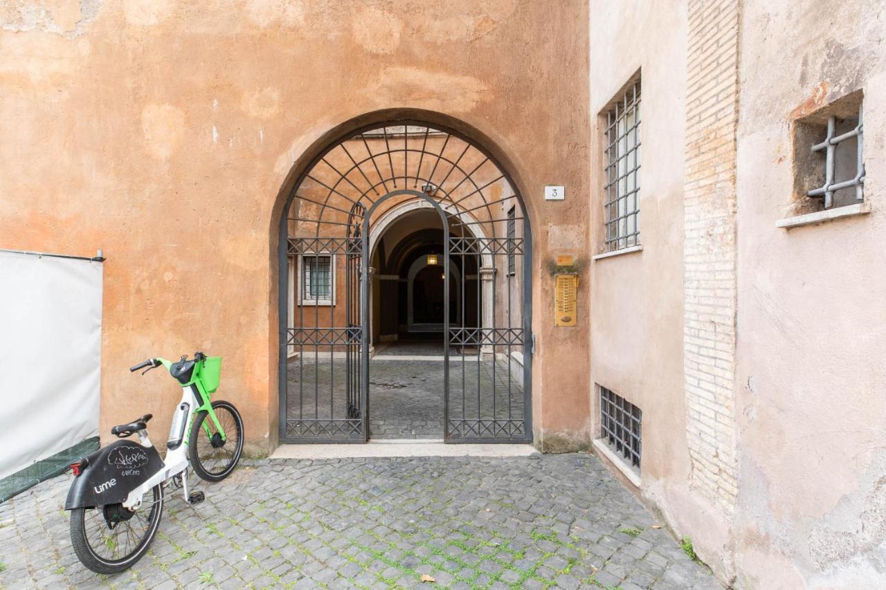 Iflat Navona's Penthouse With Stunning View Apartment Rome