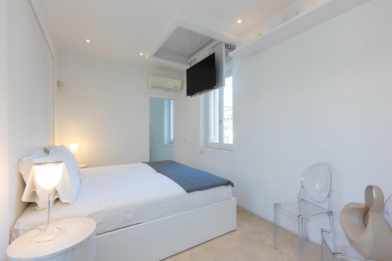 Amazing Piazza Venezia With Jacuzzi And Terrace Apartment Rome