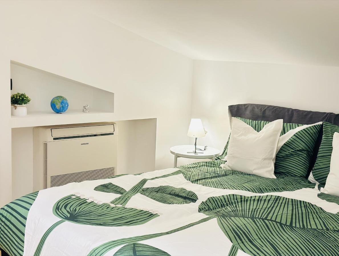Pm 26 Via Riccardo Morbelli Apartment