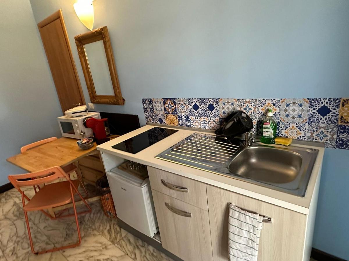 Sleep With The Angels In The Eternal Apartment Rome