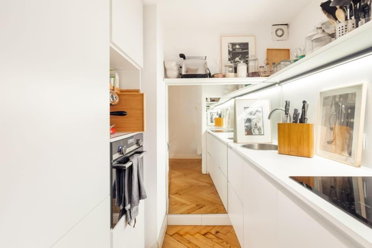 Apartment Farnese Enchanting By Romeloft