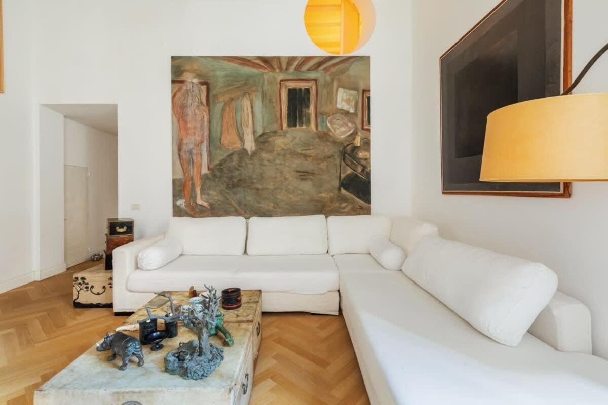 Apartment Farnese Enchanting By Romeloft