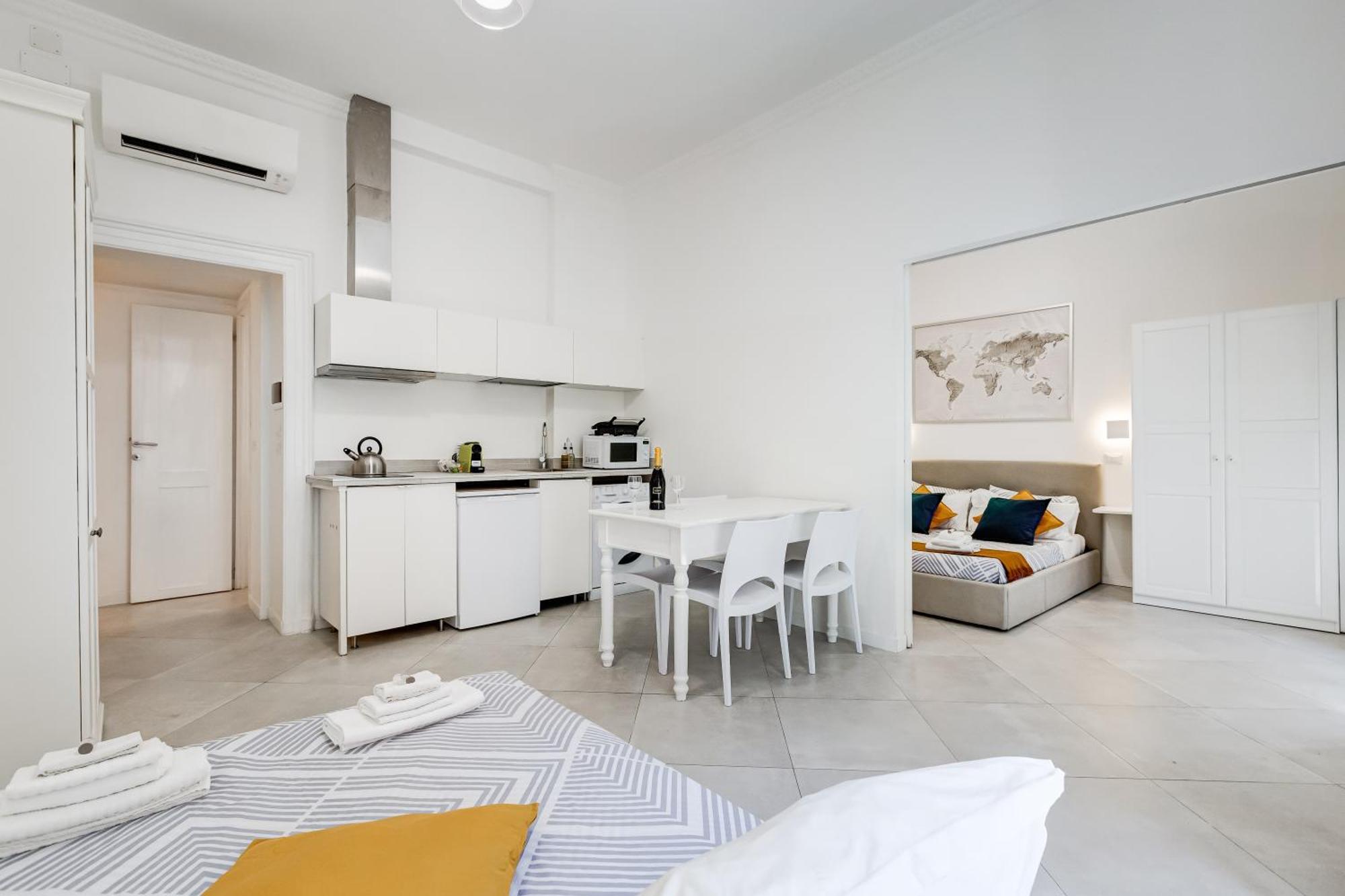 Bdc Alpha & Omega In Monti District With 2bath Apartment *