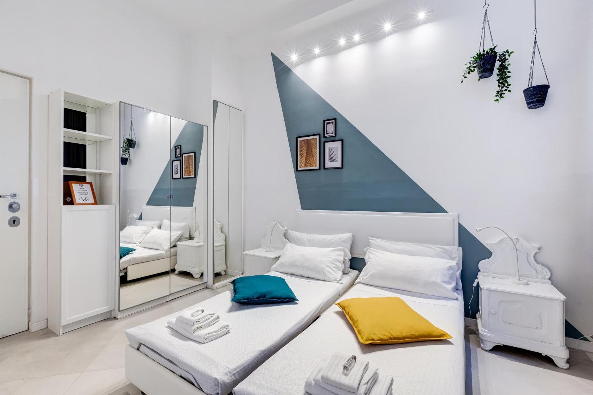 Bdc Alpha & Omega In Monti District With 2bath