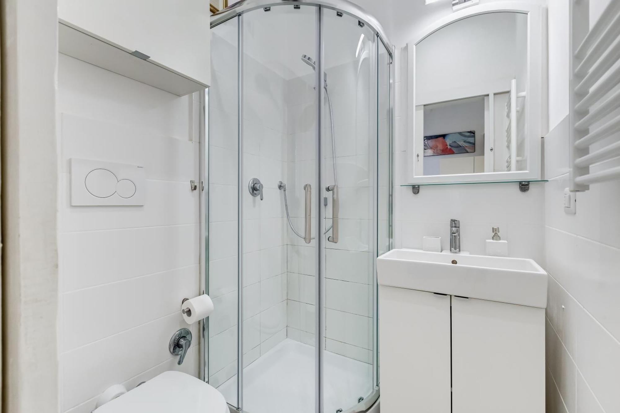 Bdc Alpha & Omega In Monti District With 2bath Apartment Rome