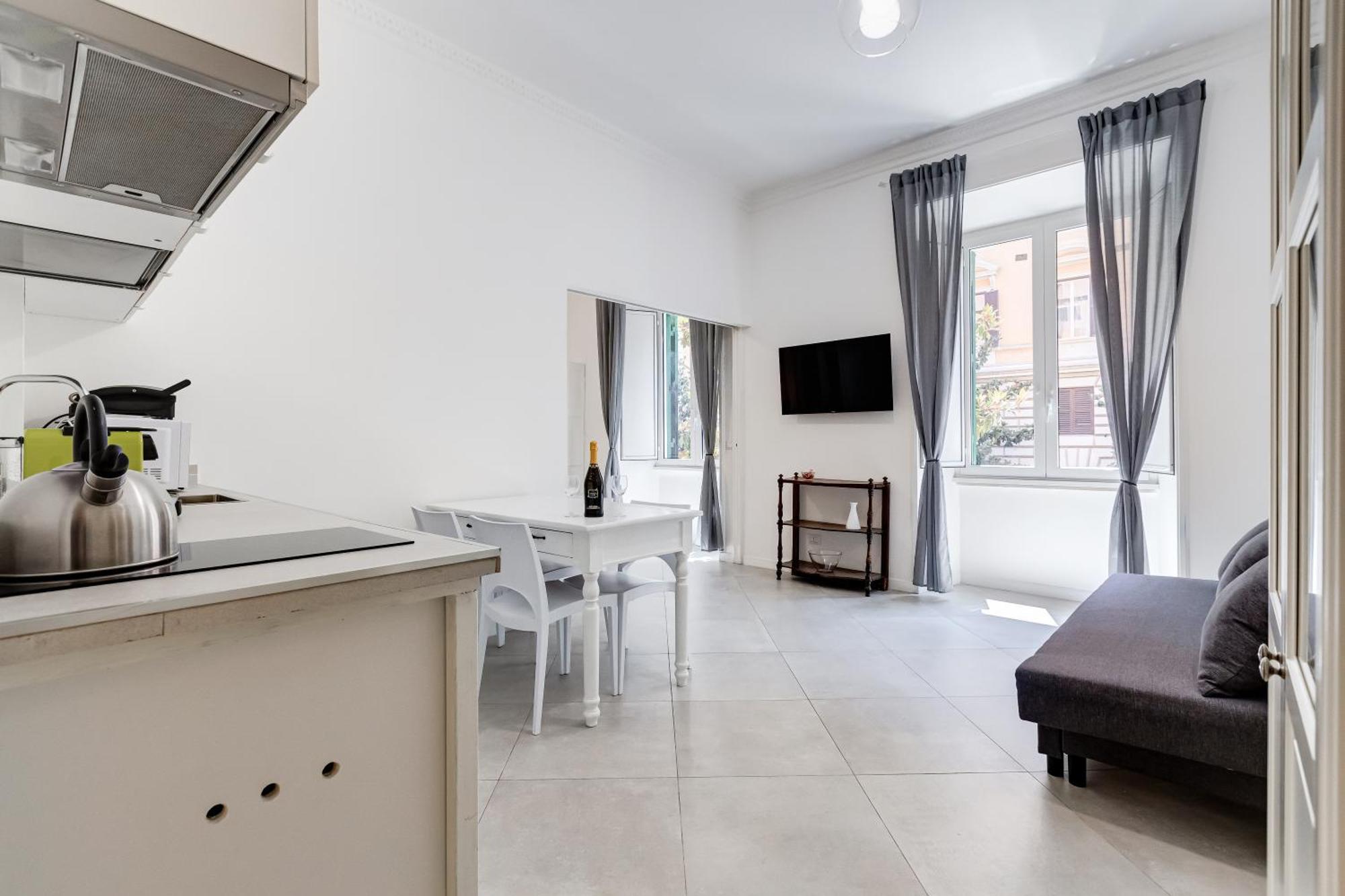 Apartment Bdc Alpha & Omega In Monti District With 2bath *