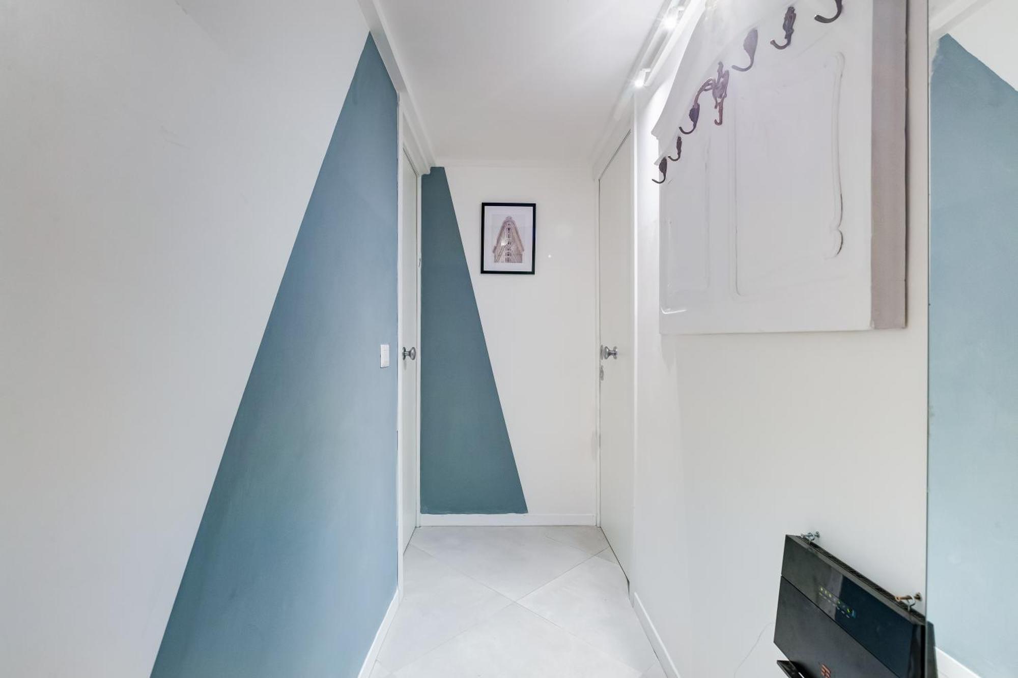 Apartment Bdc Alpha & Omega In Monti District With 2bath