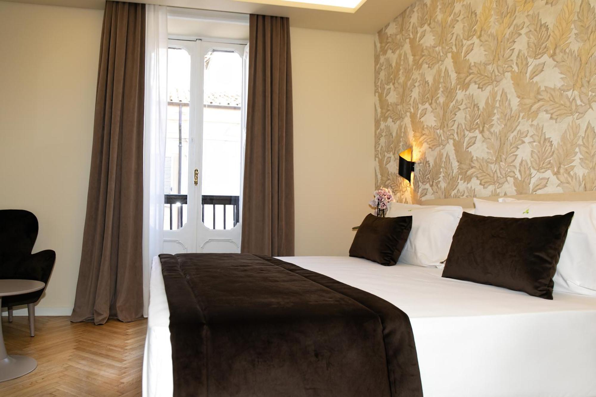 Hotel Caravita Rome