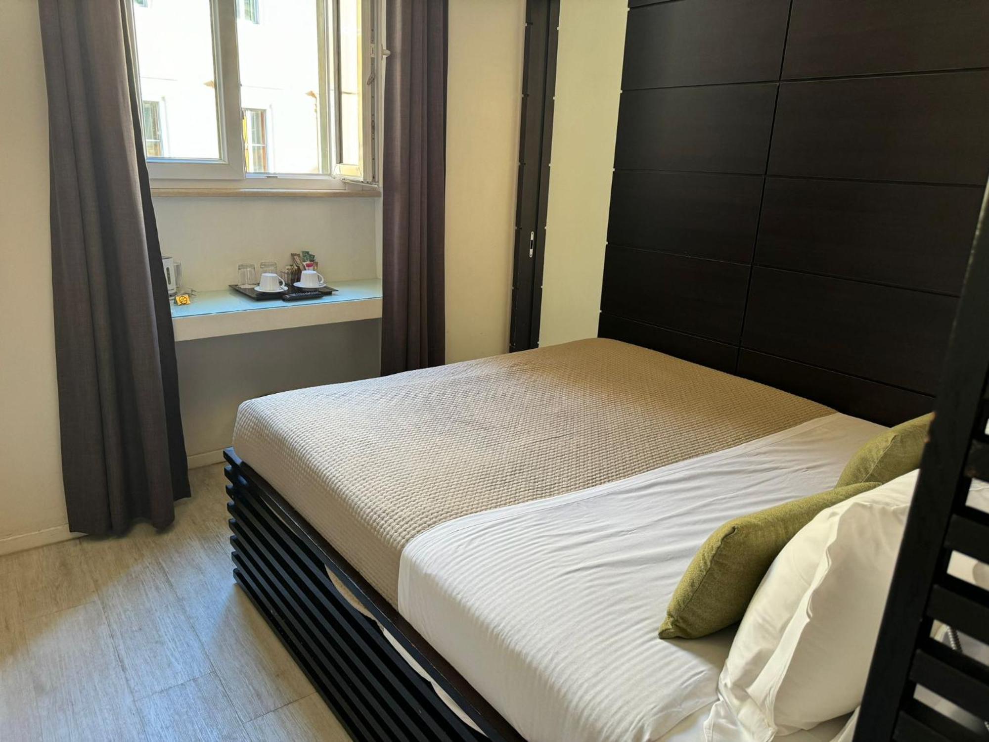 Hotel Navona 2*