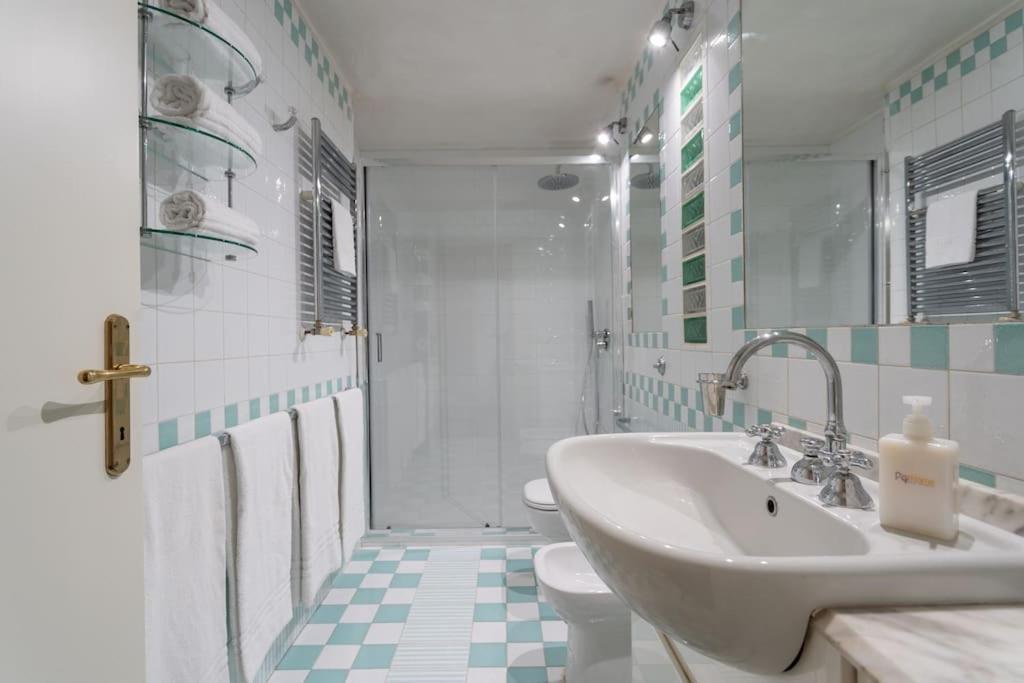 Appartamento Pgrhome Barberini Roma