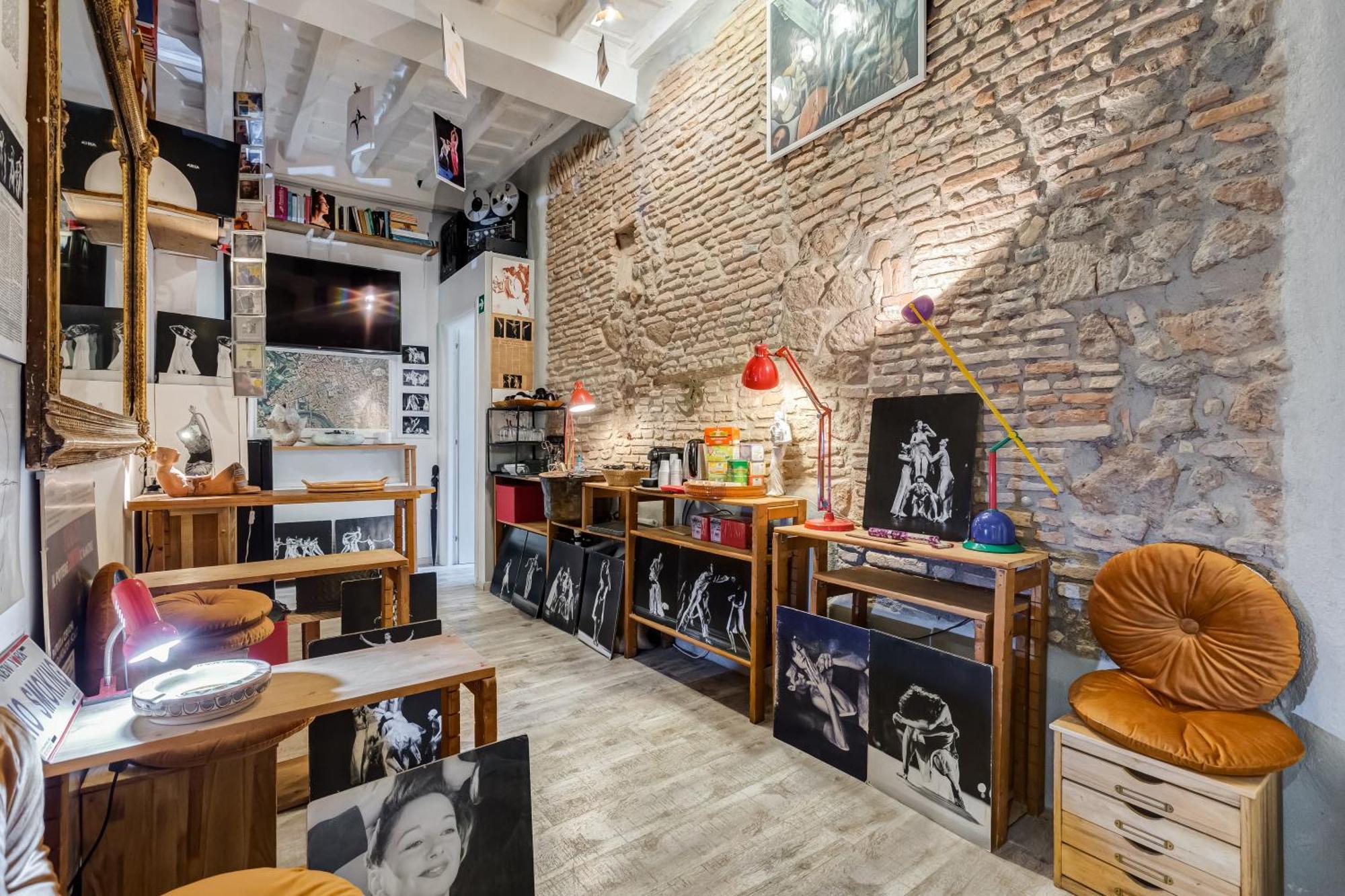 Guest house Trevi Art 3*