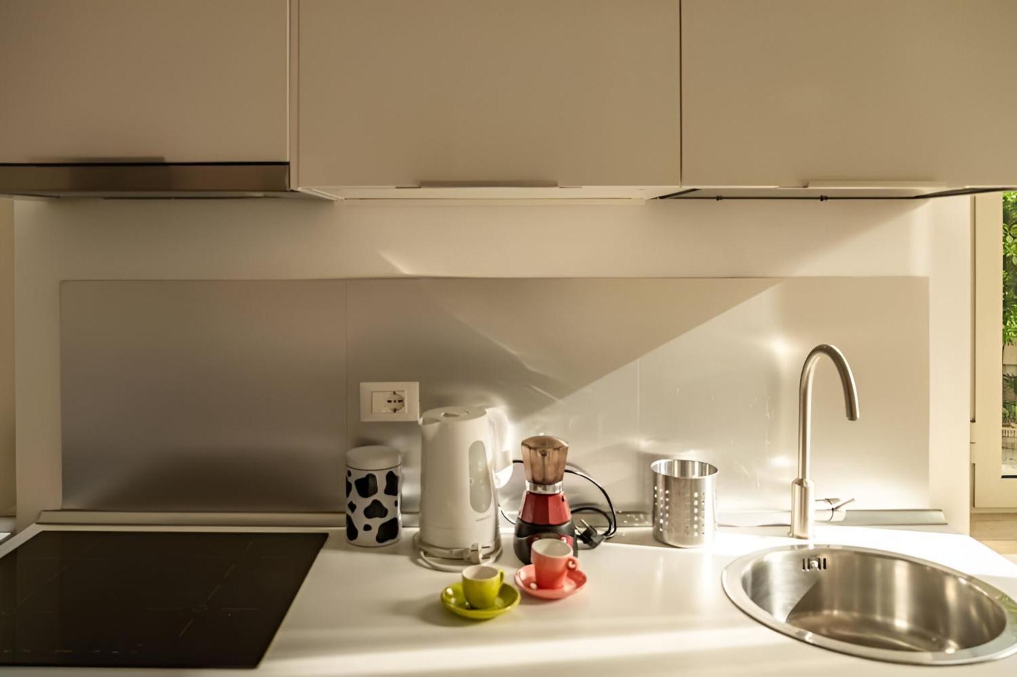 Clivo's 2 Buddyrent Apartment Rome