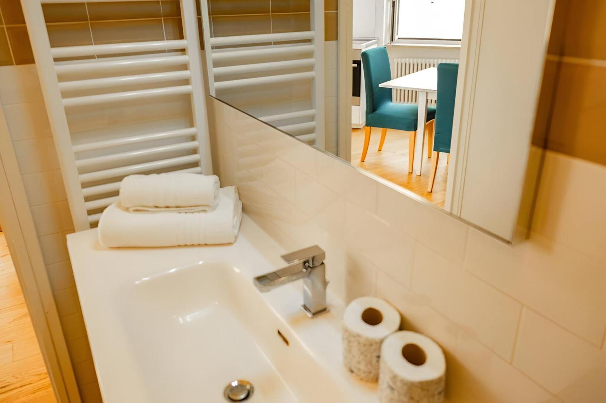 Apartment Clivo's 2 Buddyrent Rome