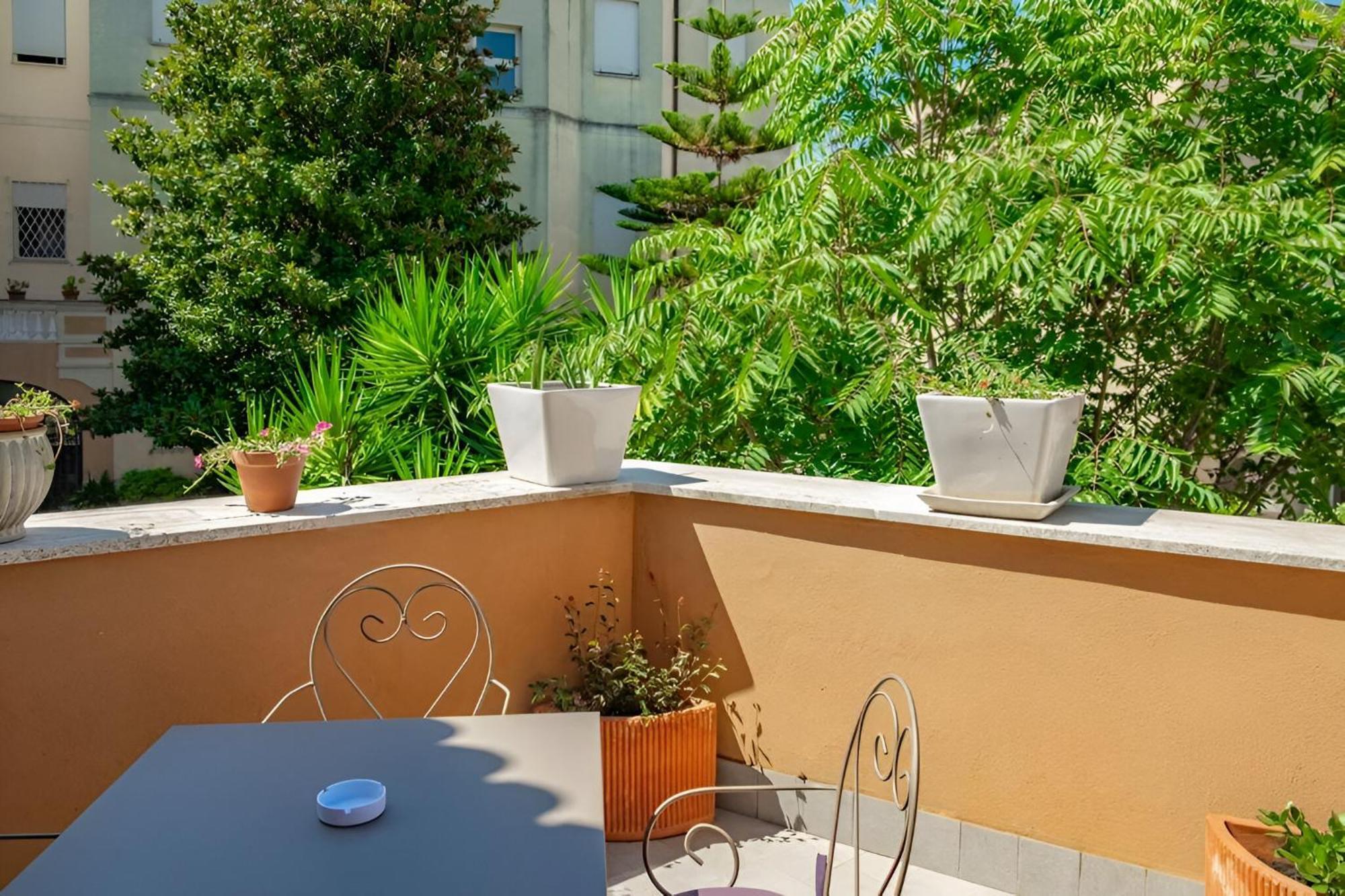 Clivo's 2 Buddyrent Apartment Rome