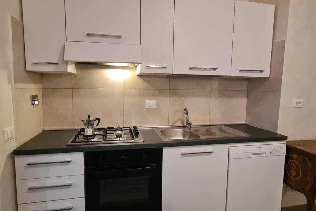 Mon Cheri Colosseo Apartment Rome