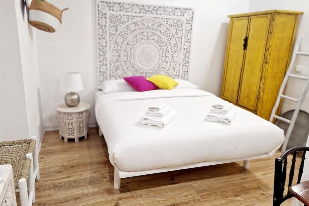 Small & Cozy Near Piazza Navona Apartment Rome