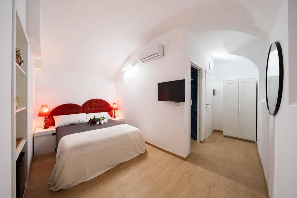 Roomssixty-five Rome