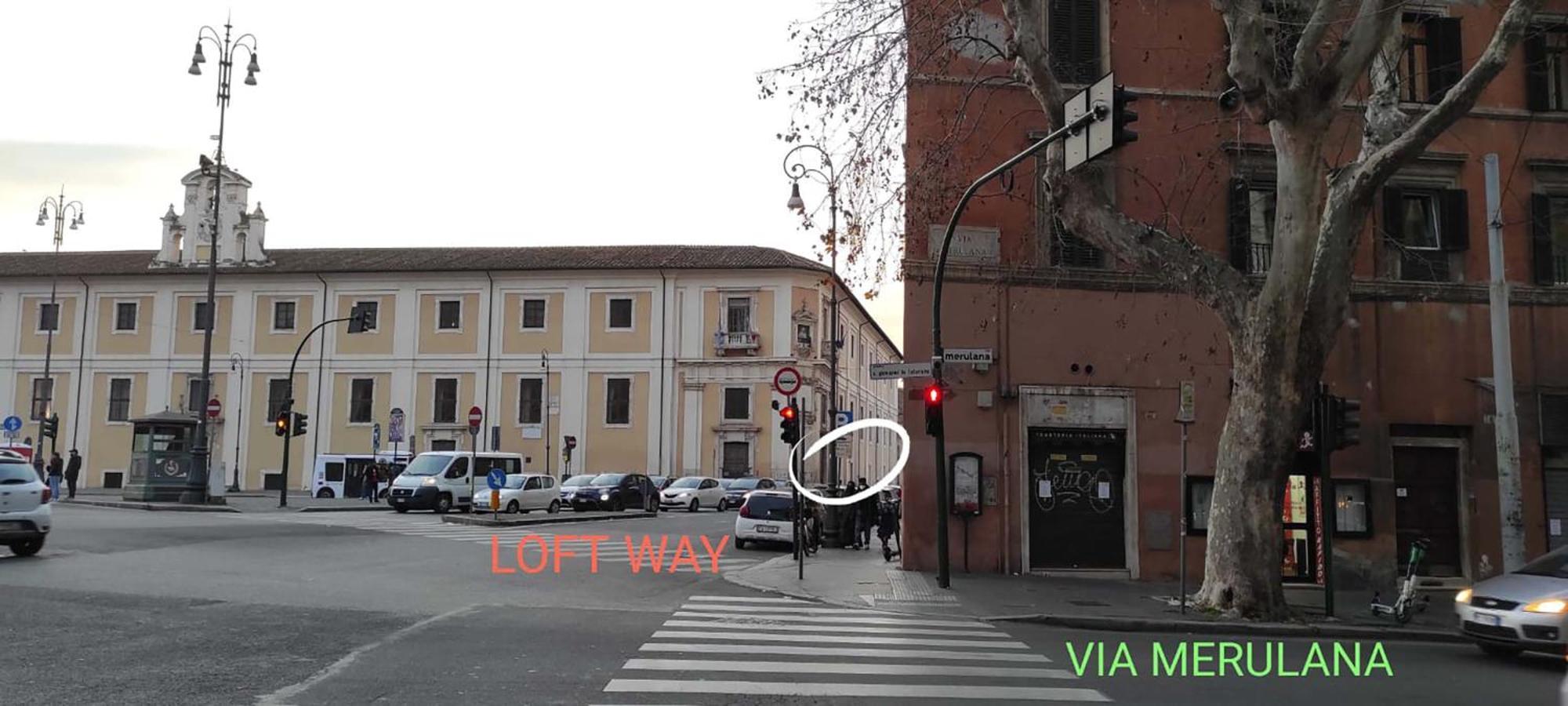 Apartment Lata Rana Colosseum Luxury Loft Rome