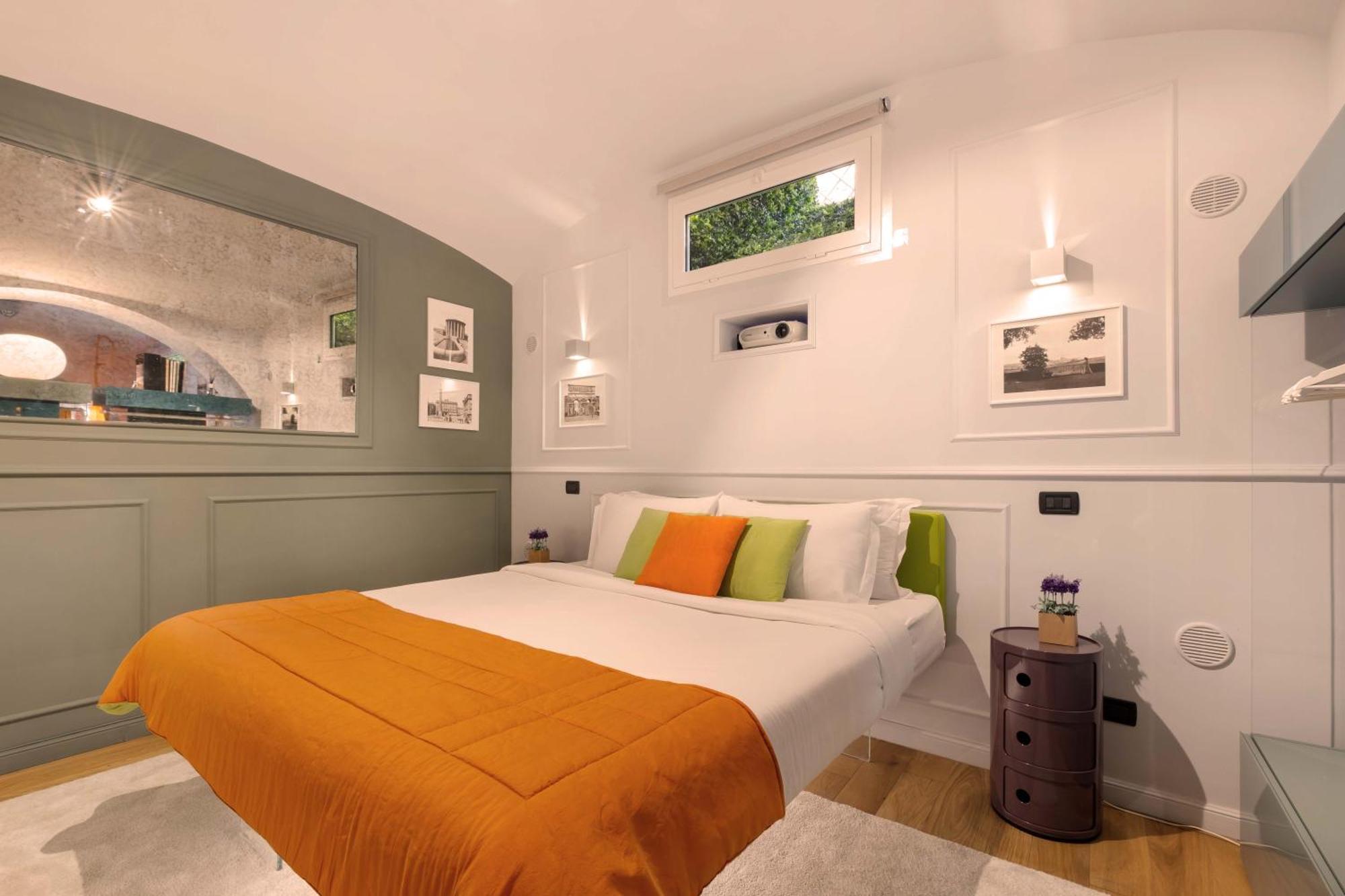 Lata Rana Colosseum Luxury Loft * Rome