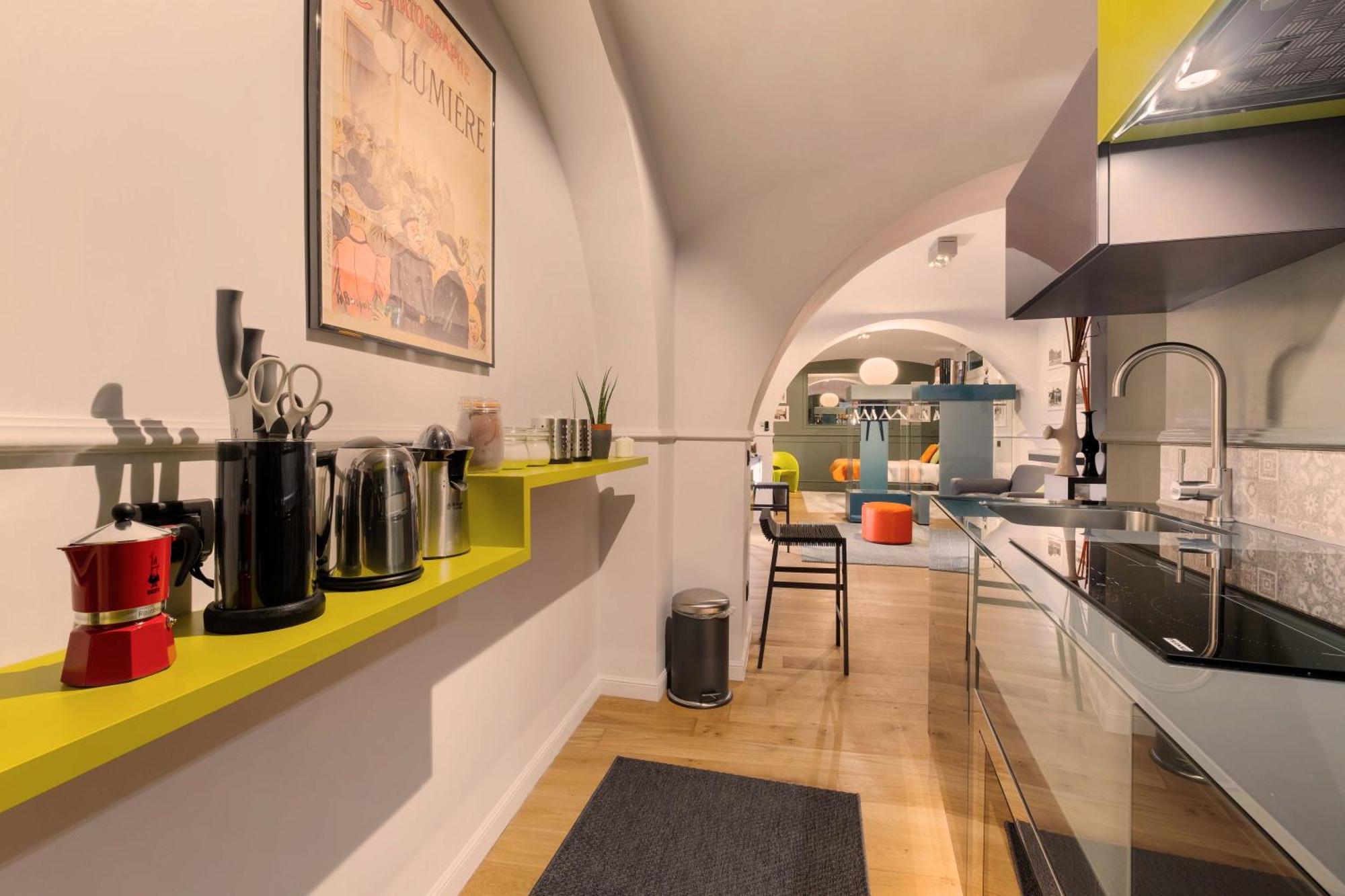 Lata Rana Colosseum Luxury Loft Apartment Rome