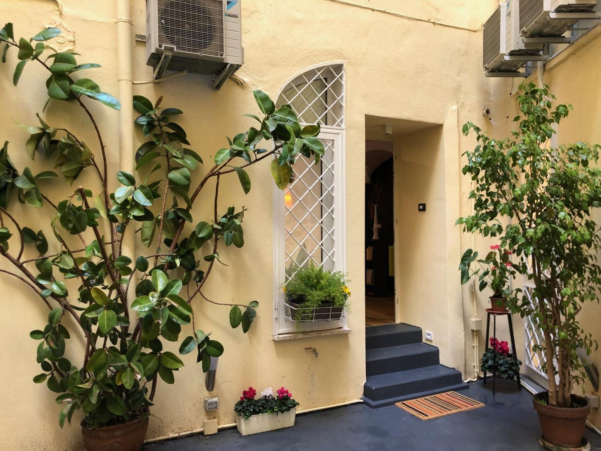 Lata Rana Colosseum Luxury Loft * Rome