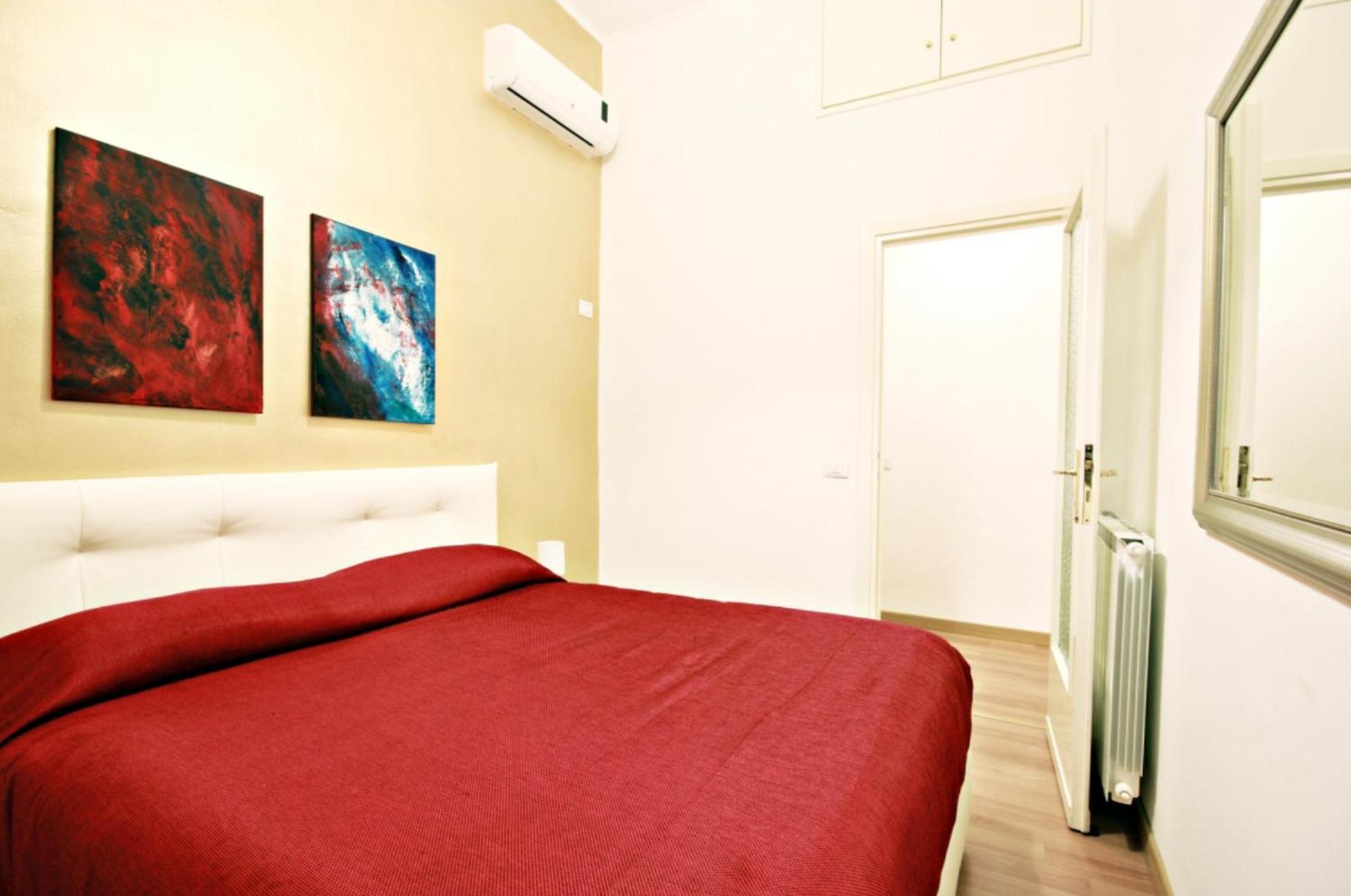 Colosseum - Big And Comfortable Apartment Rome