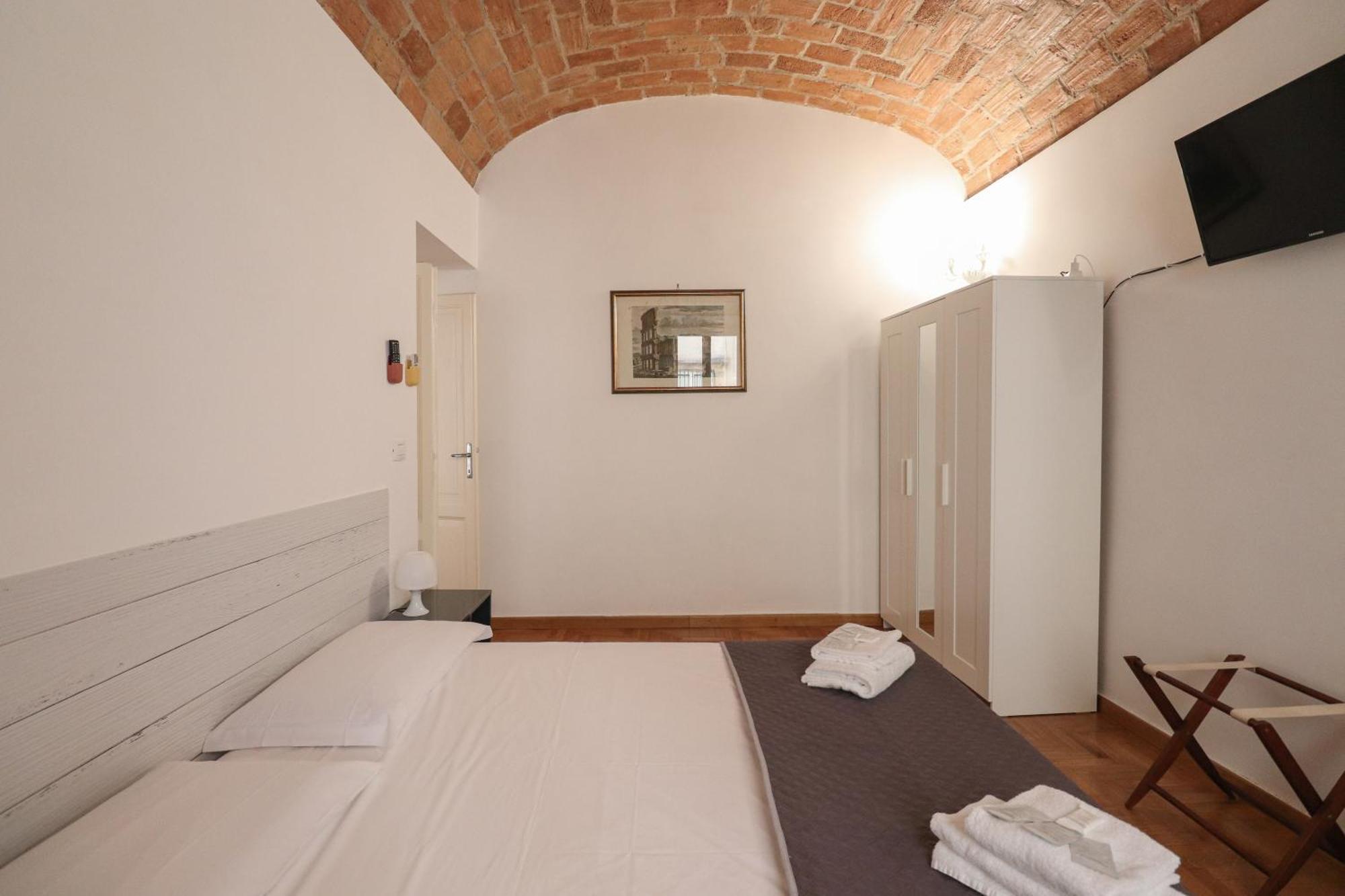 Casa Cecilia A Monti * Rome