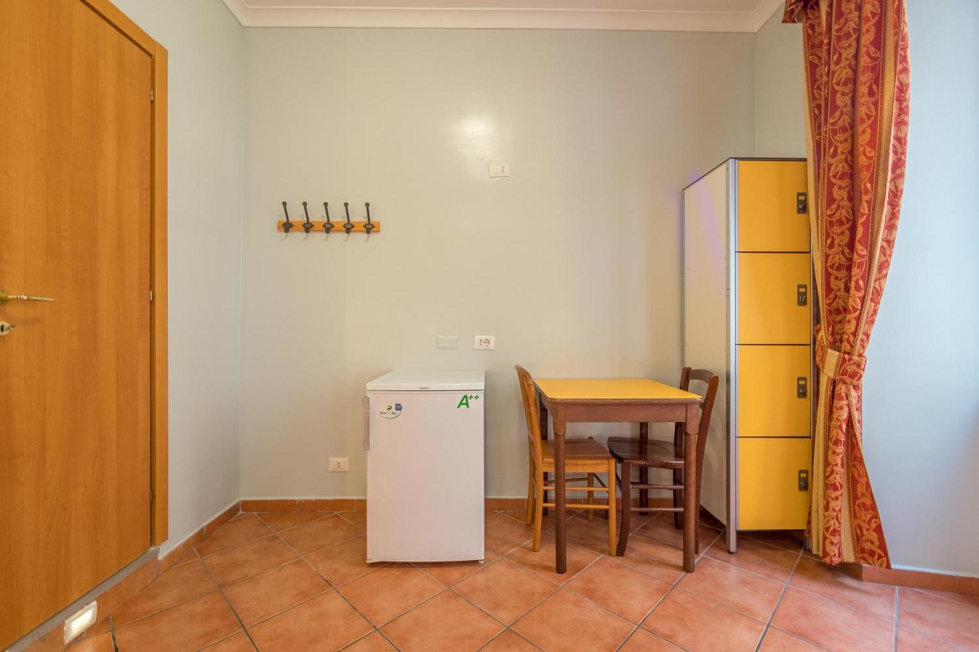 Hostel Alessandro Palace & Bar Rome