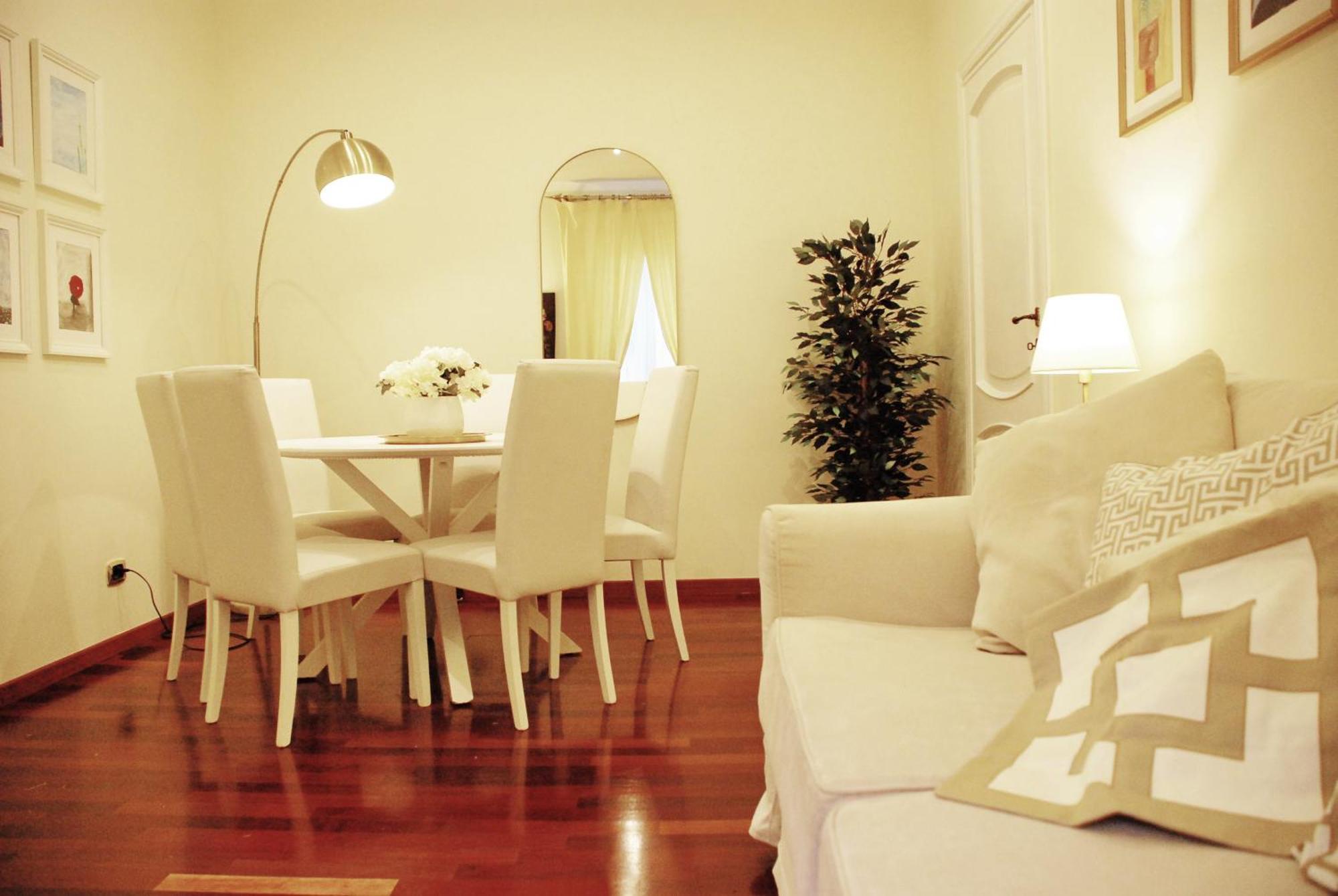 Apartment Tridente Storico Rome