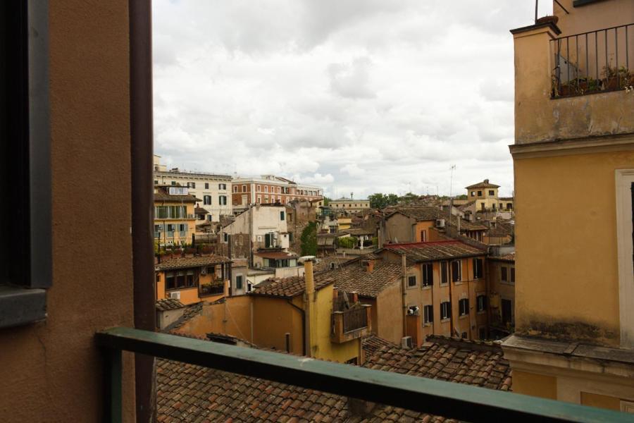 Apartamento Stylish Penthouse With Terrace In Trastevere