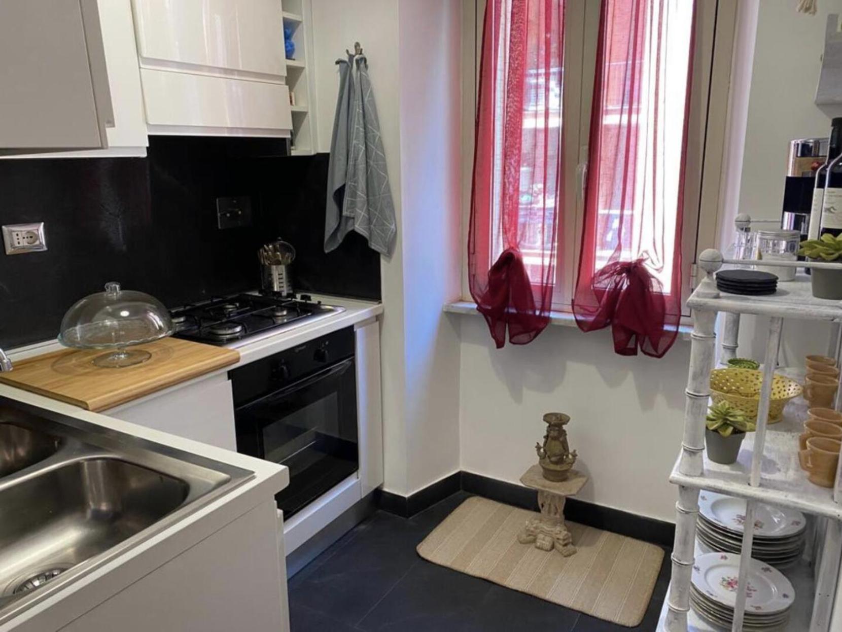 Domus Annia Guest House, The Amazing Colosseum Apartment