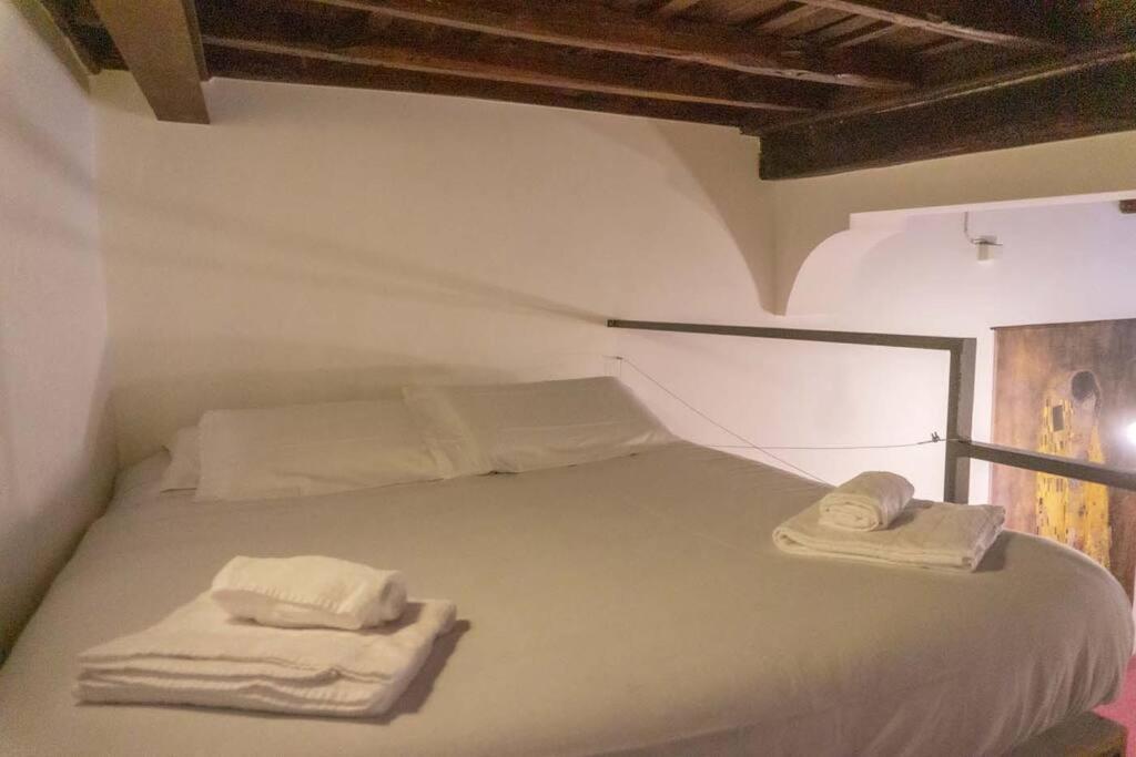 Apartment Domus Reginella, Nella Zona Piu Richiesta Di Rome