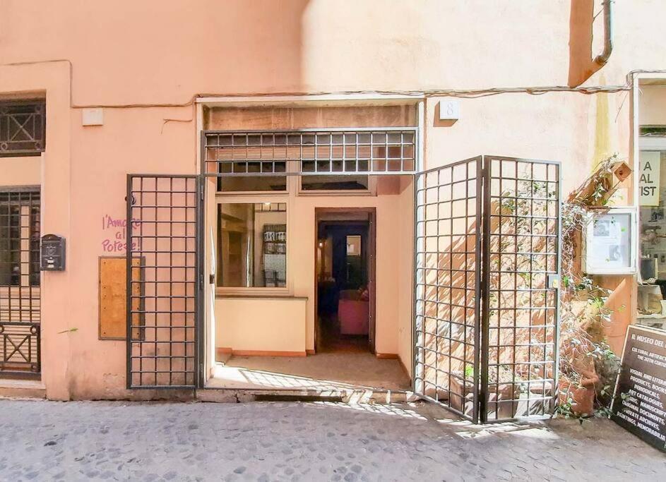 Domus Reginella, Nella Zona Piu Richiesta Di Rome