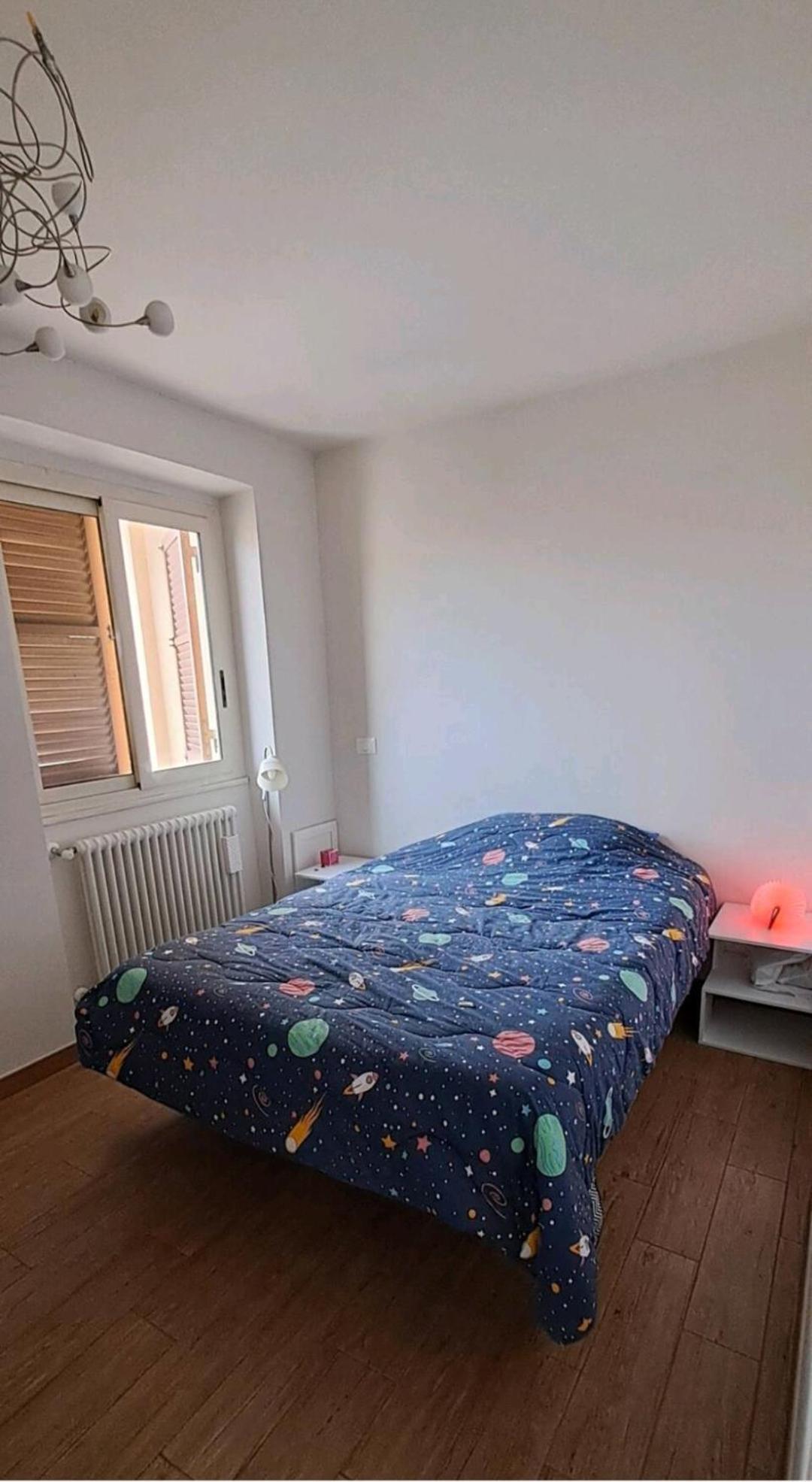 Stanza In Superattico, Terrazzato, Luminoso, Accogliente, Bagno Privato *