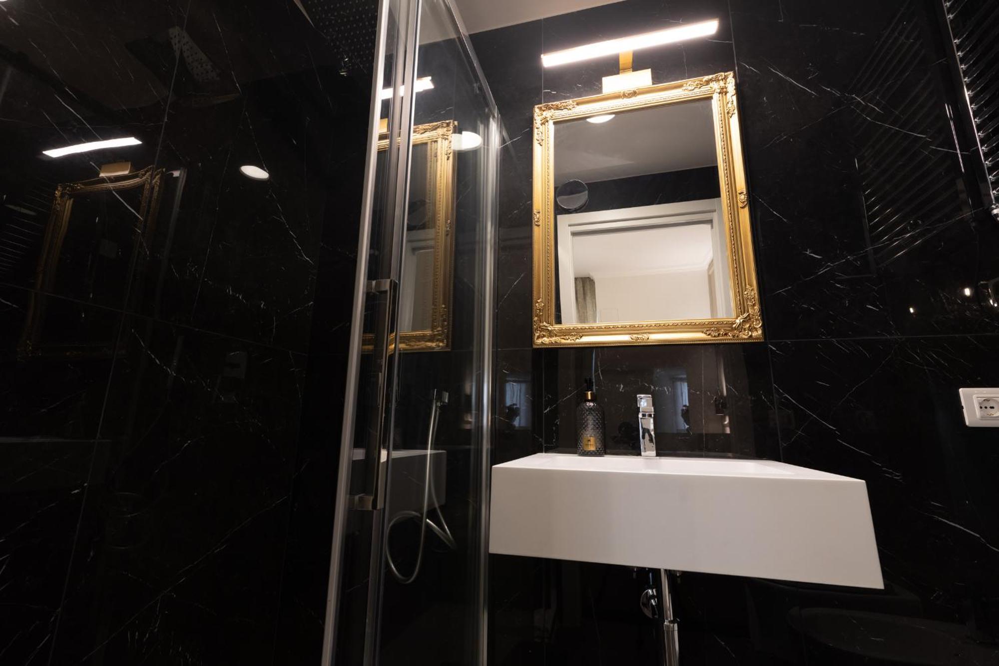 De Vince - Luxury - Termini * Roma