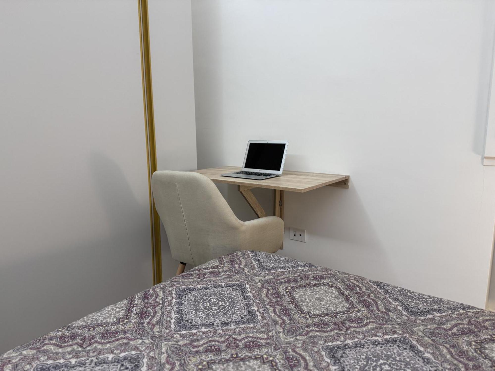 Guest house At Hand