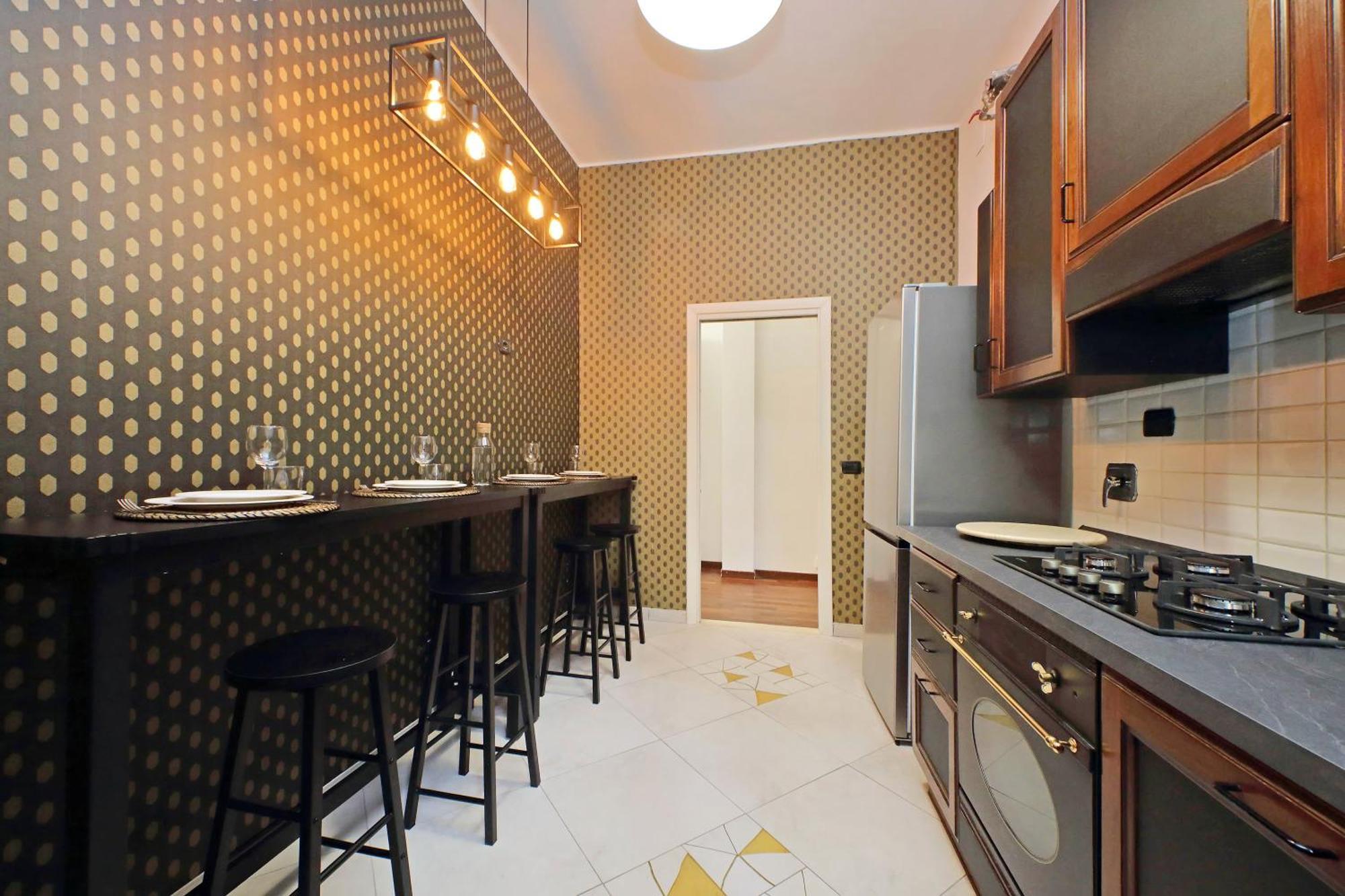 Apartment Charme E Style: Splendid With 2 Bedrooms Rome
