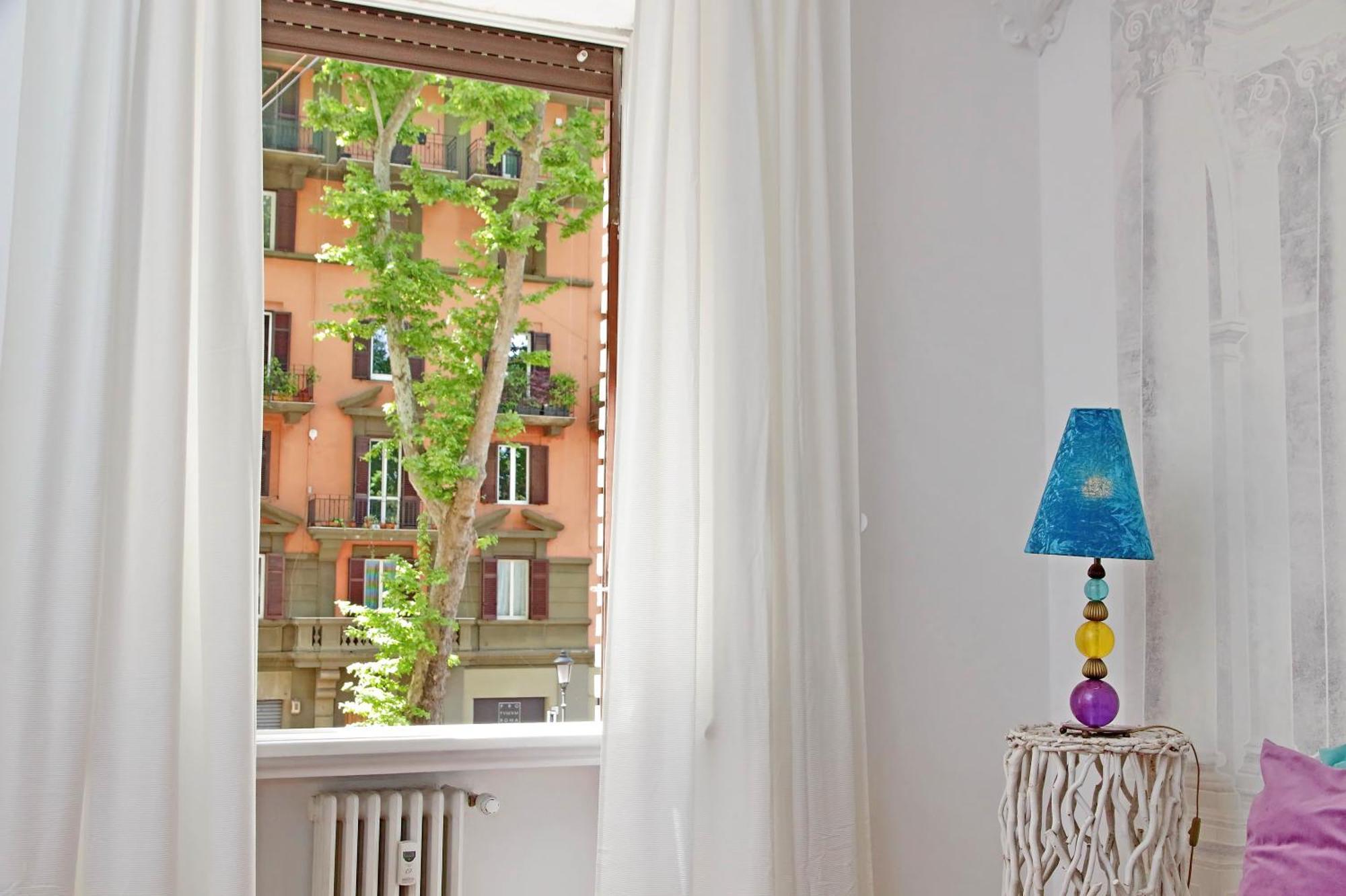Apartment Charme E Style: Splendid With 2 Bedrooms Rome