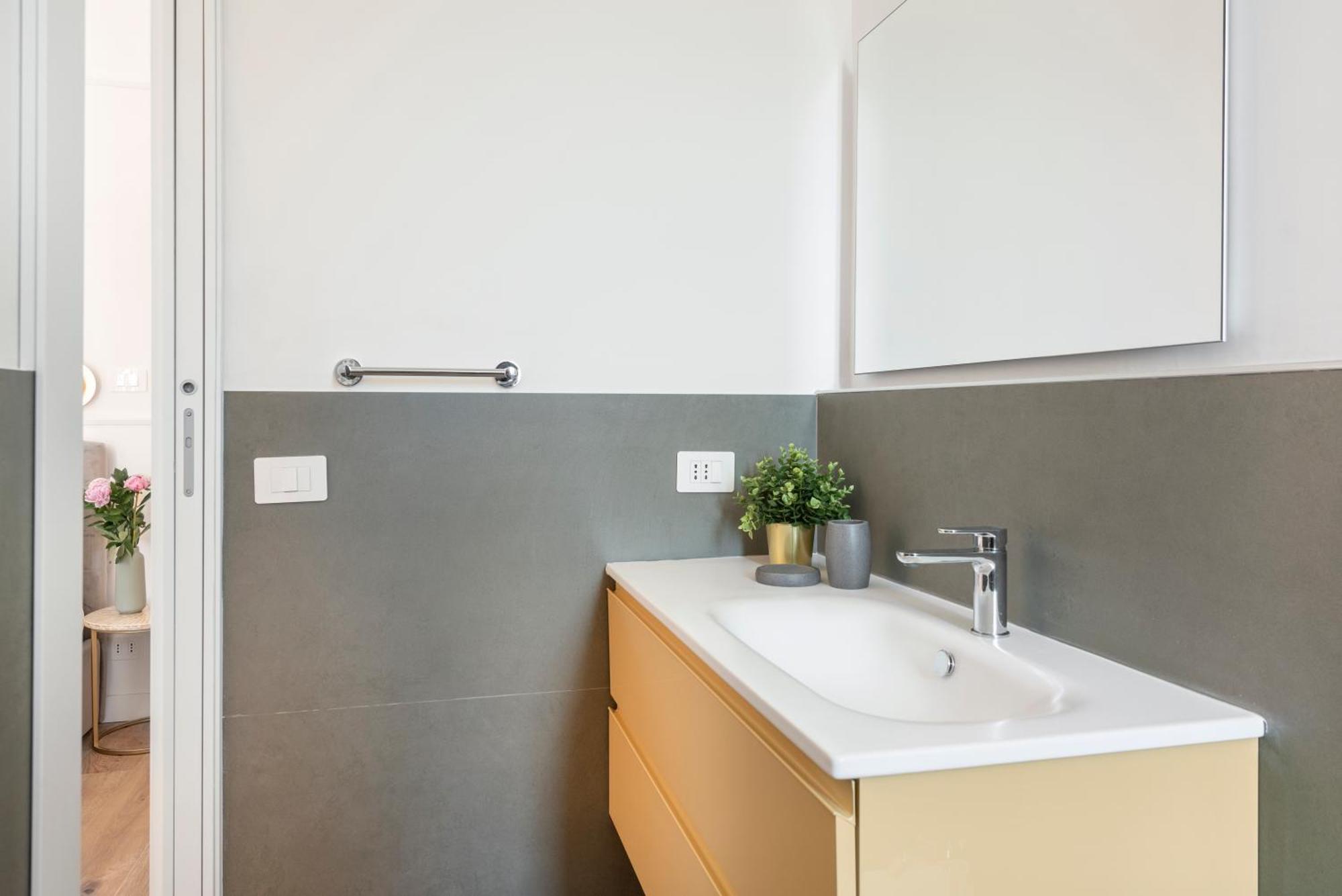 White Flat 60 -san Lorenzo- Apartamento *